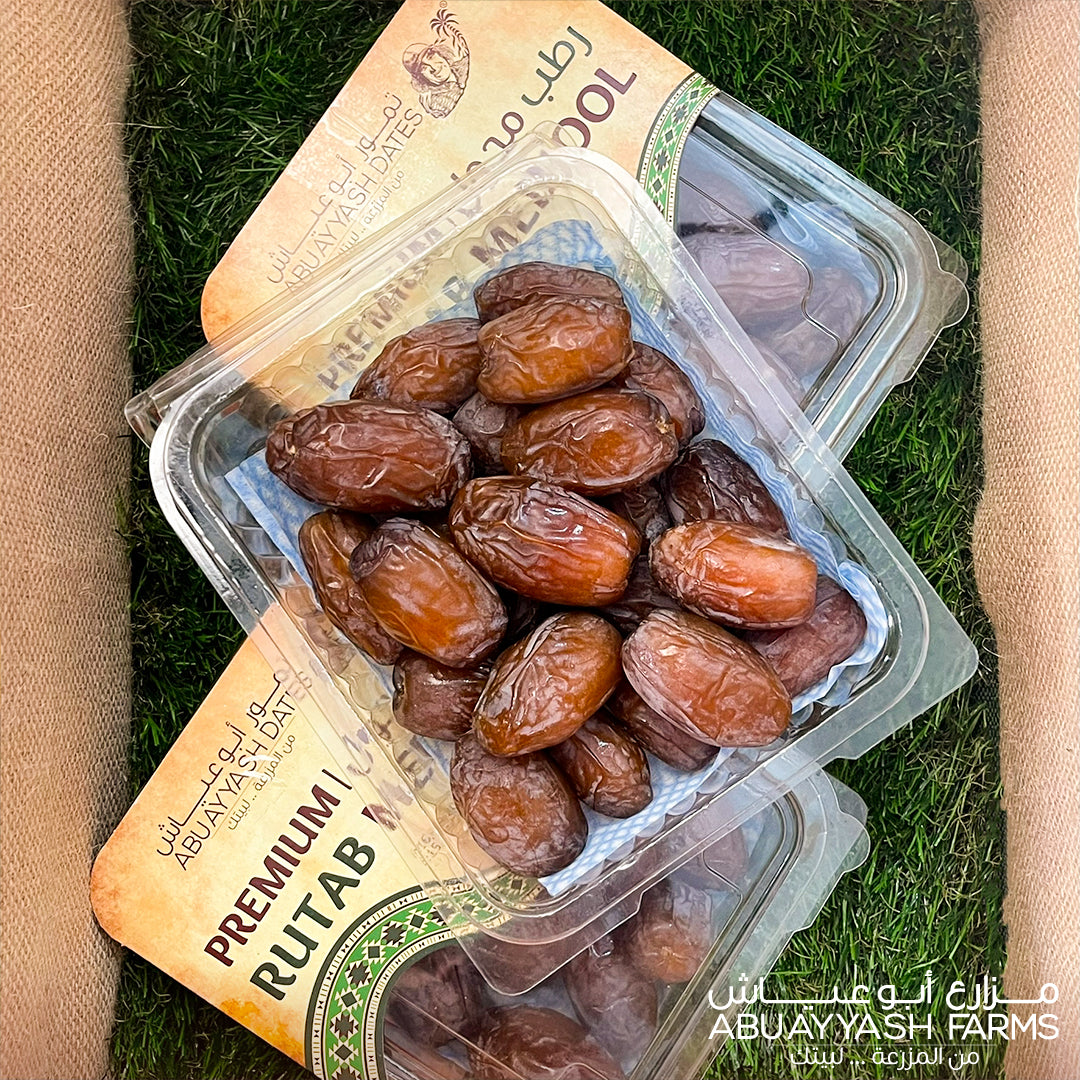 Juicy and fresh Premium Medjool Rutab Dates from AbuAyyash Farms